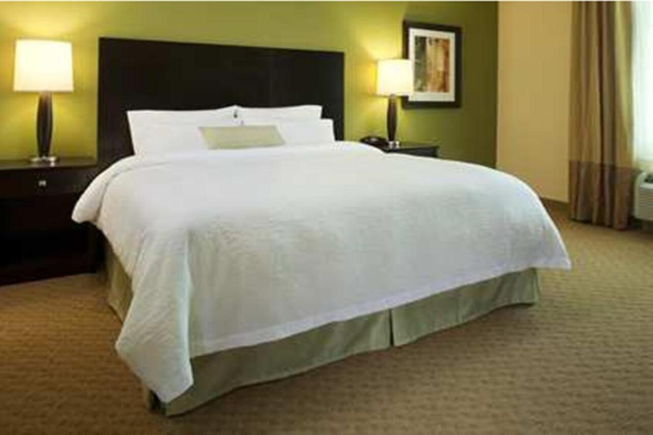 Hampton Inn & Suites Pensacola/I-10 Pine Forest Road Ferry Pass Εξωτερικό φωτογραφία